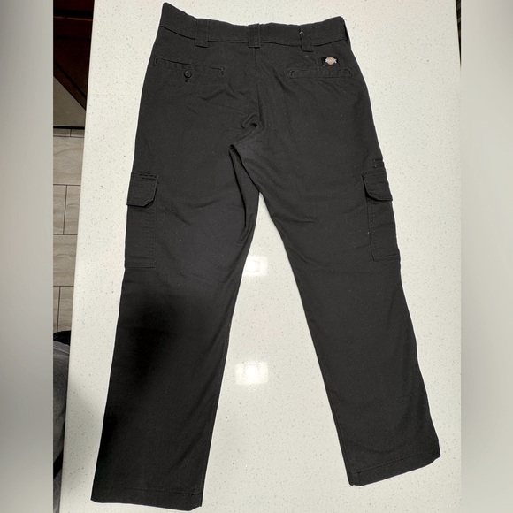 BLACK SLIM STRAIGHT “DICKIES” PANTS SIZE 32W x 30L (GREAT CONDITION) - Picture 2 of 7